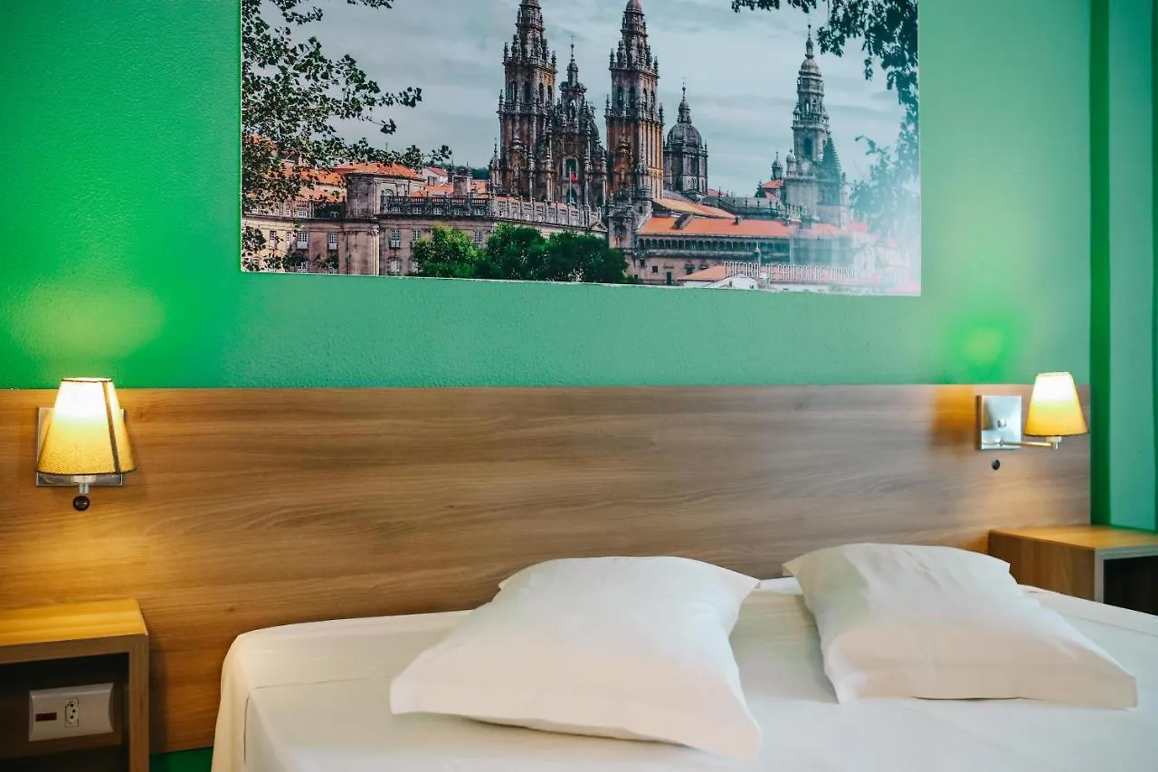Tri Hotel Smart Criciuma 2*, Criciuma (Santa Catarina)